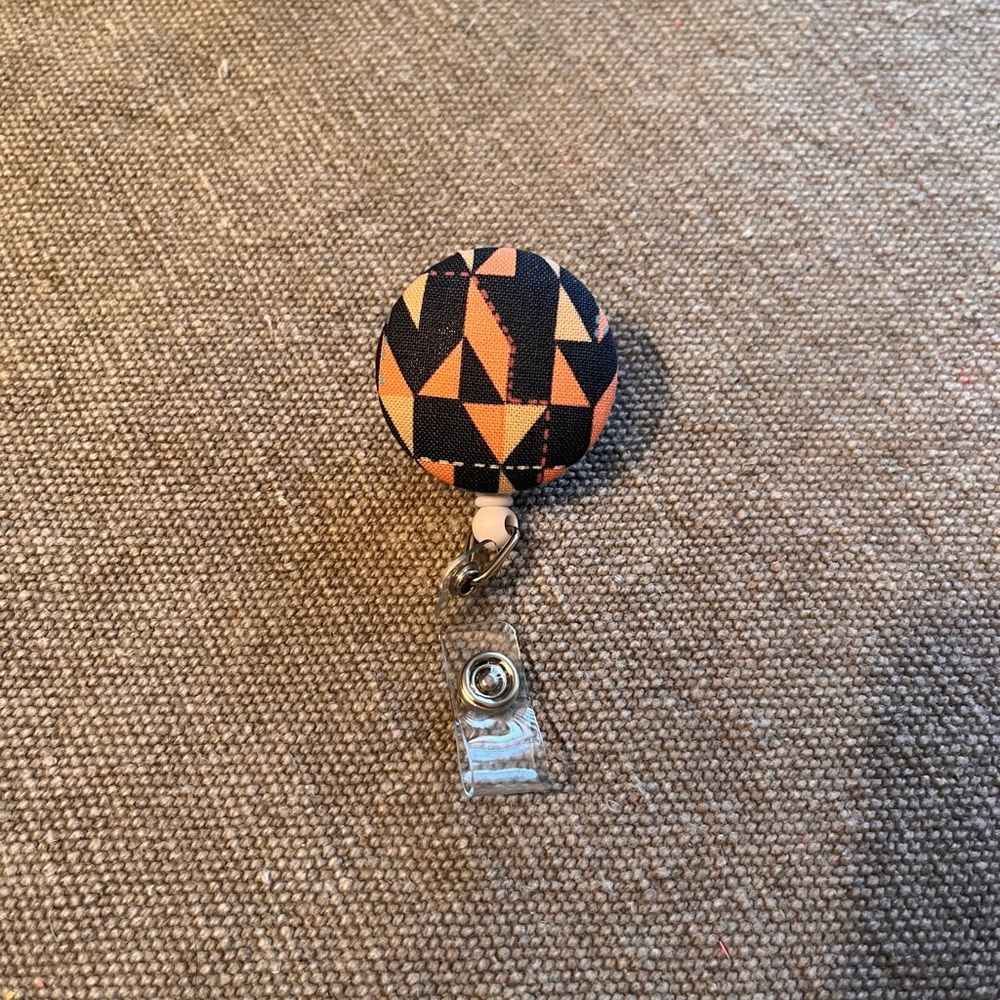 Badge reel